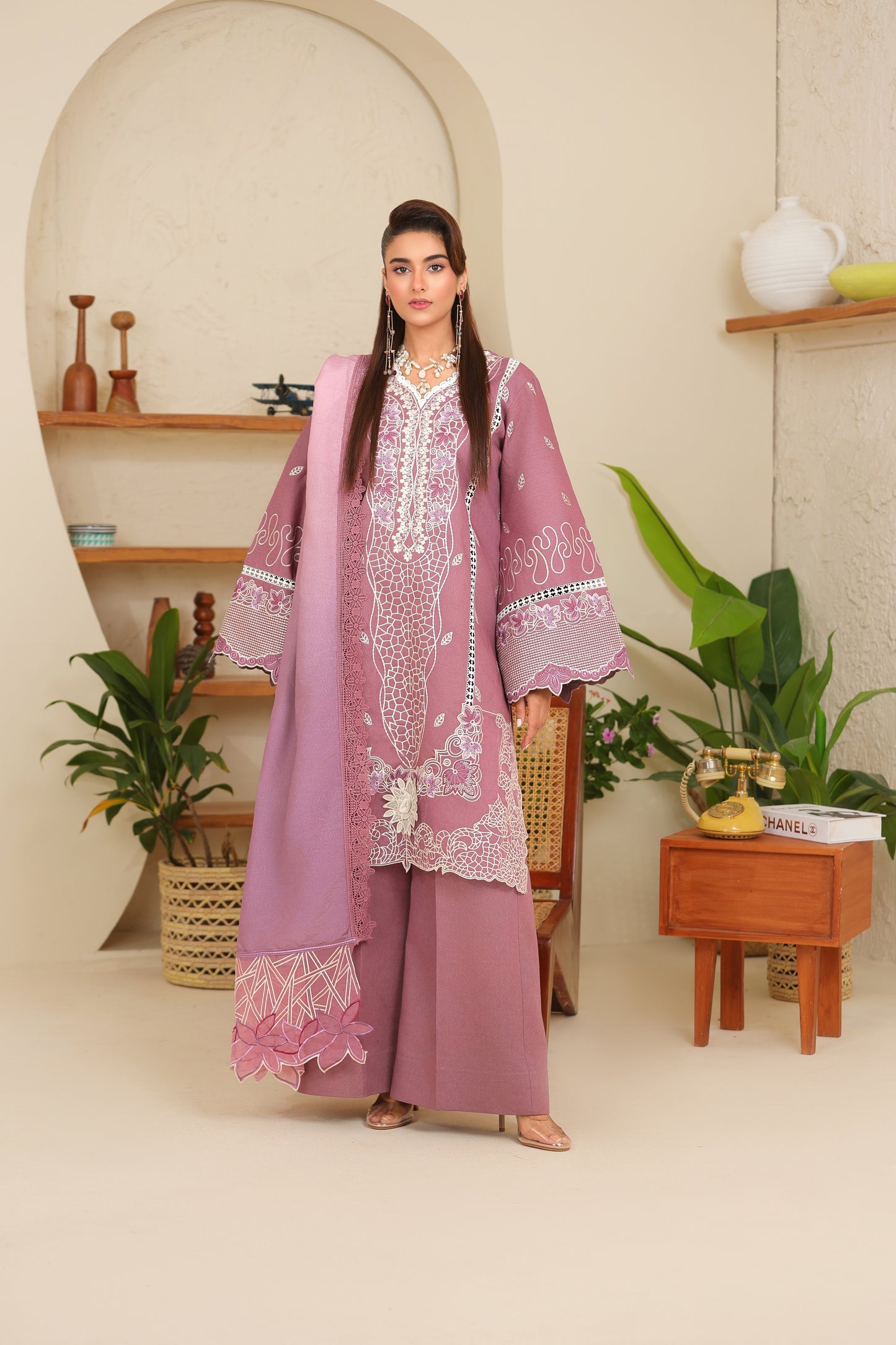 VIOLA-EMBROIDERED KARANDI 3 PCS (HG-306)