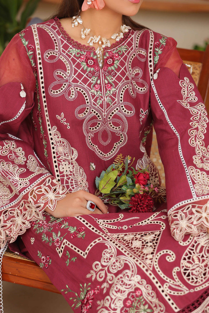 KHADDAR EMBROIDERED 3 PIECE SUIT - STITCHED & UNSTITCHED | RUBRA – Huma Gul