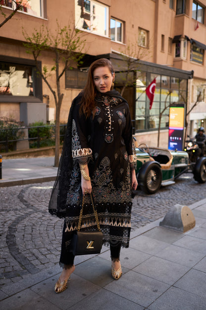 CALA-EMBROIDERED LAWN 3 PCS (HG-06)